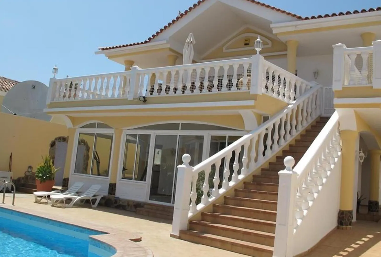 Beautiful Villa In The South Costa Adeje